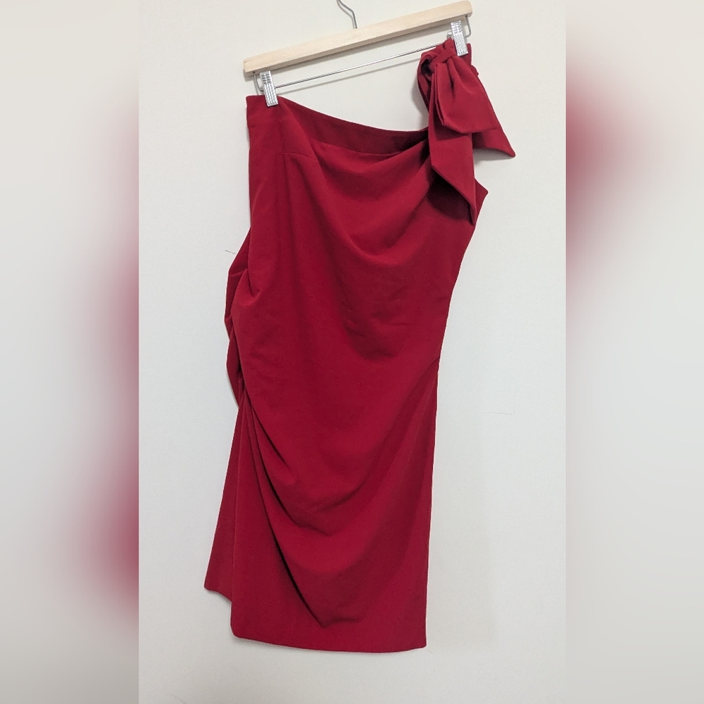 Jacob red onee shoulder dress with oversized bow detail - Size L.